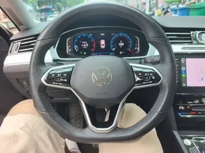 Volkswagen Magotan 2023, 28100 км, за 135100 CNY