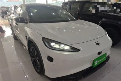 Arcfox Alpha S 2022, 47699 км, за 125680.01 CNY
