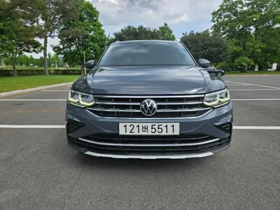 Volkswagen Tiguan · 2021 год