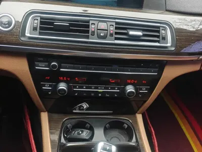 BMW 7 Series 2012, 128000 км, за 49000 CNY - фото 9