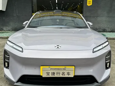 Nio ET5 · 2025 год
