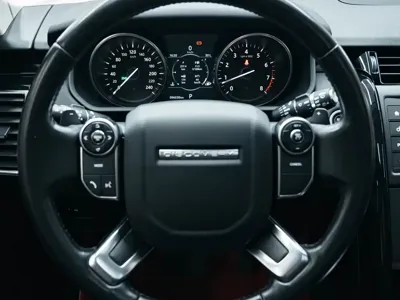 Land Rover Discovery 2019, 90000 км, за 196800 CNY - фото 13