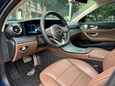 Mercedes-Benz E-Class 2020, 50000 км, за 196800 CNY - фото 8