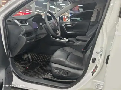 Toyota Wildlander 2024, 23800 км, за 139800 CNY - фото 7