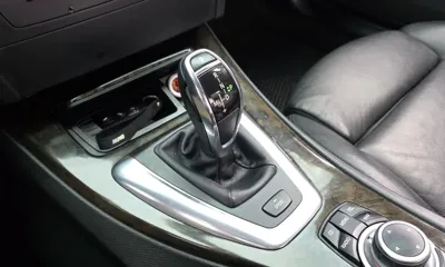 BMW 3-Series 2010, 163227 км, за 8450000 KRW - фото 9