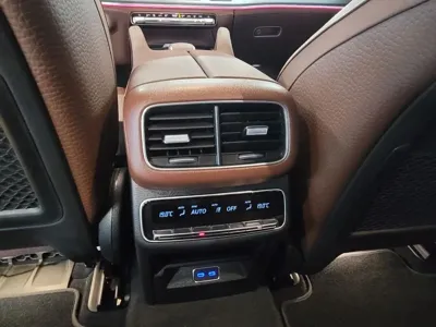 Mercedes-Benz GLE-Class 2025, 5427 км, за 105000000 KRW - фото 11