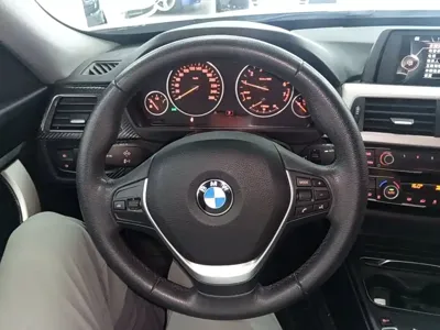 BMW 3 Series GT 2017, 72700 км, за 73600 CNY - фото 11
