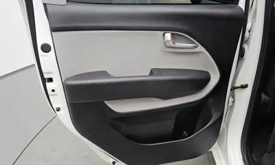 Kia Ray 2019, 51135 км, за 8600000 KRW - фото 25
