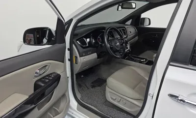 Kia Canival 2015, 167356 км, за 9800000 KRW - фото 10