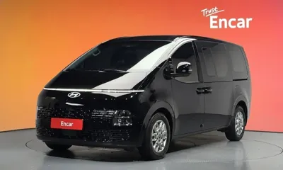 Hyundai Staria · 2025 год