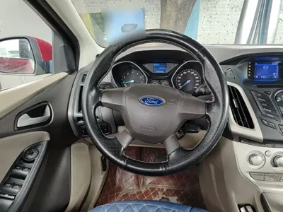 Ford Focus 2015, 138900 км, за 14300 CNY - фото 17