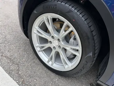 Tesla Model Y 2023, 70000 км, за 146800 CNY - фото 10
