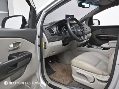 Kia Canival 2015, 269394 км, за 6700000 KRW - фото 11