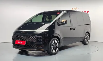 Hyundai Staria · 2025 год