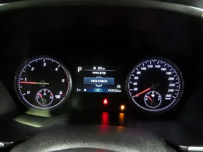 Hyundai Santafe 2022, 173701 км, за 18500000 KRW - фото 6