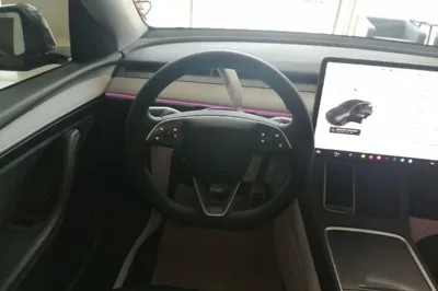 Tesla Model Y 2024, 57699 км, за 229625.72 CNY - фото 13