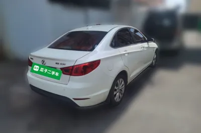 BAIC Senova D50 2014, 70800 км, за 17518.37 CNY - фото 6