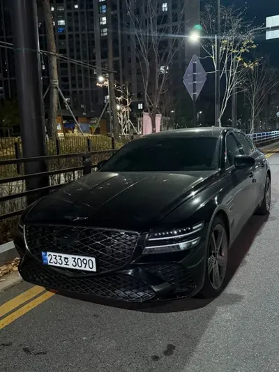 Genesis G80 · 2025 год
