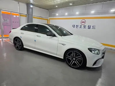 Mercedes-Benz E-Class 2019, 50377 км, за 63900000 KRW - фото 6