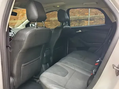 Ford Focus 2014, 60000 км, за 26800 CNY - фото 6