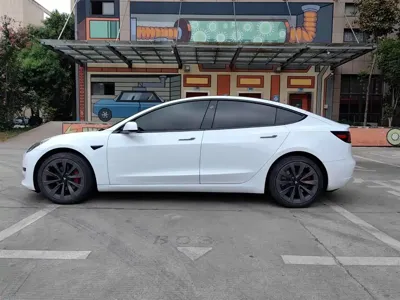 Tesla Model 3 2022, 48000 км, за 105800 CNY - фото 18