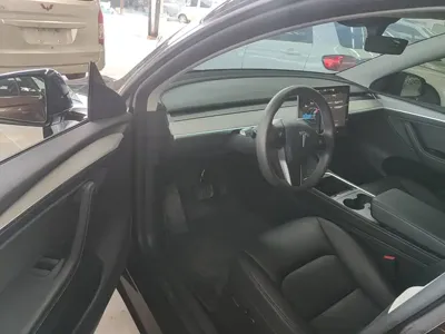 Tesla Model Y 2024, 41000 км, за 181200 CNY - фото 16