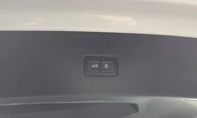 Audi Q8 2023, 22952 км, за 83900000 KRW - фото 32
