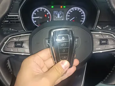 Geely Emgrand S 2024, 17400 км, за 52900 CNY - фото 9