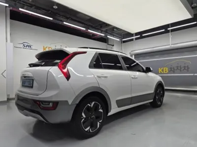 Kia Niro 2023, 212655 км, за 15990000 KRW - фото 2