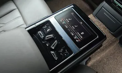 Audi A8 2023, 28277 км, за 86500000 KRW - фото 31