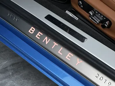 Bentley Continental 2020, 32500 км, за 1765000 CNY - фото 13