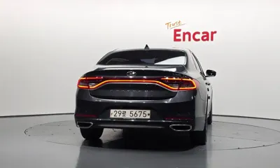 Hyundai Grandeur 2018, 192003 км, за 9900000 KRW