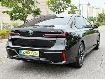 BMW 7-Series 2025, 17428 км, за 107000000 KRW