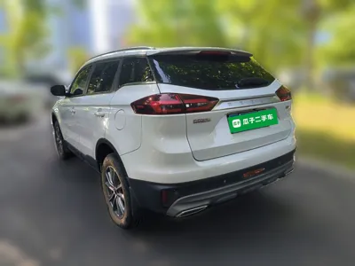 Geely Auto Emgrand X7 Sport 2021, 44000 км, за 54644.07 CNY