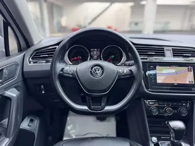 Volkswagen Tiguan L 2020, 90000 км, за 89800 CNY - фото 10