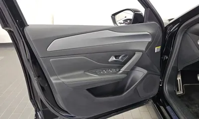 Peugeot 408 2025, 8195 км, за 44900000 KRW - фото 24