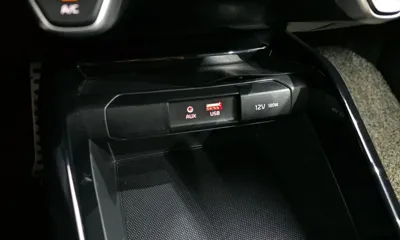 Kia Stonic 2018, 88170 км, за 9700000 KRW - фото 12
