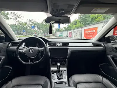 Volkswagen Passat 2016, 110000 км, за 37800 CNY - фото 10