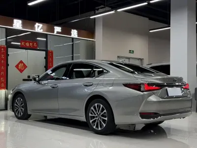Lexus ES 2024, 24000 км, за 191800 CNY - фото 20