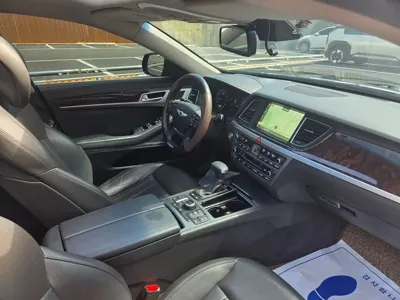 Hyundai Genesis 2016, 136991 км, за 10990000 KRW - фото 18