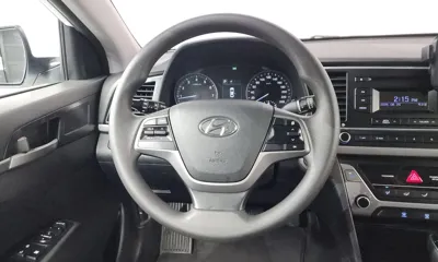 Hyundai Avante 2017, 66137 км, за 10300000 KRW - фото 12