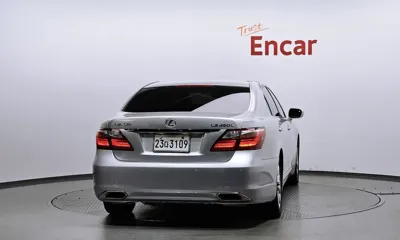 Lexus LS 2010, 127549 км, за 13500000 KRW