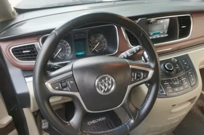 Buick GL8 2018, 174200 км, за 82846.85 CNY - фото 9