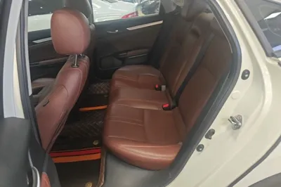 Honda Civic 2019, 35400 км, за 77653.2 CNY - фото 25
