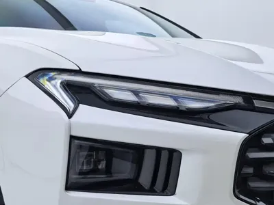 Ford Mondeo 2025, 9800 км, за 109800 CNY