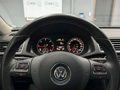 Volkswagen Passat 2015, 173880 км, за 4500000 KRW - фото 13
