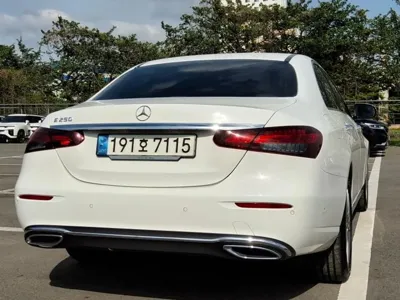 Mercedes-Benz E-Class 2023, 34850 км, за 15840000 KRW - фото 4