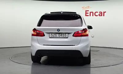 BMW 2-Series 2016, 120121 км, за 8700000 KRW