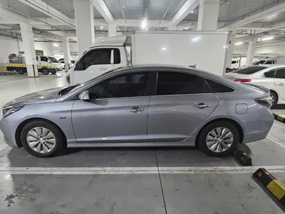Hyundai Sonata 2015, 21328 км, за 14000000 KRW - фото 1