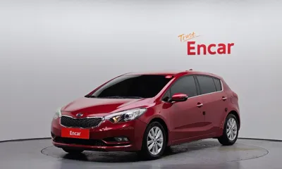 Kia K3 · 2015 год